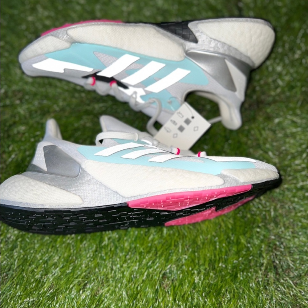 Adidas woman’s shoes